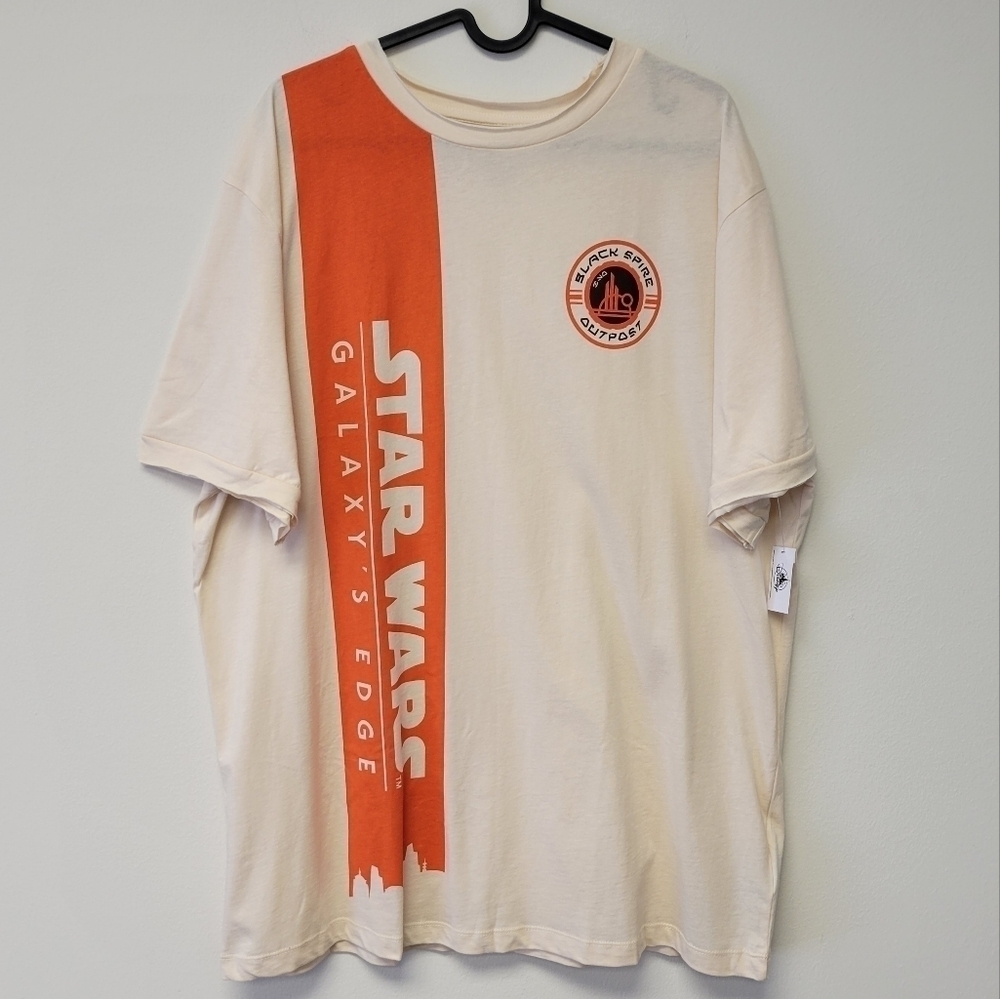 Star Wars Galaxy Edge Black Spire Outpost t-shirt Cream Orange L